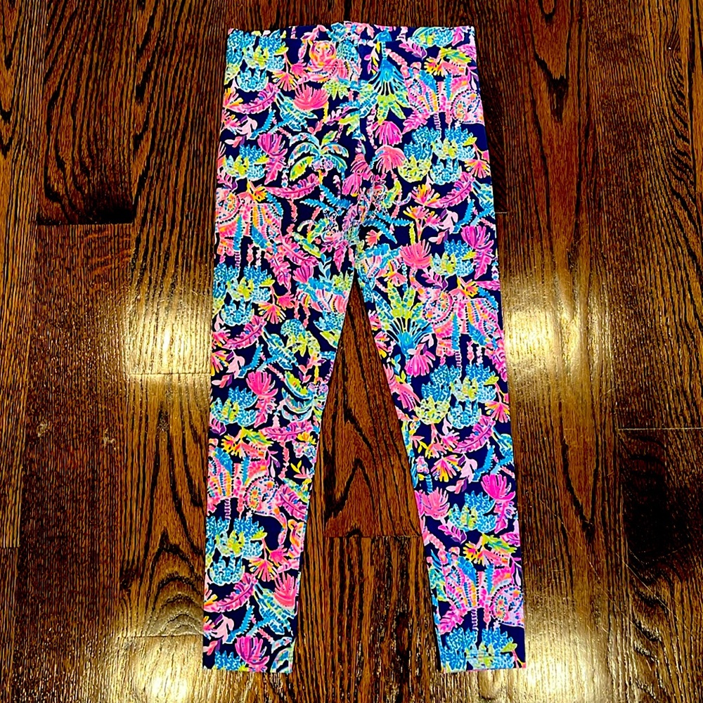 Lilly Pulitzer Girls Leggings, size L (8-10). LIKE NEW